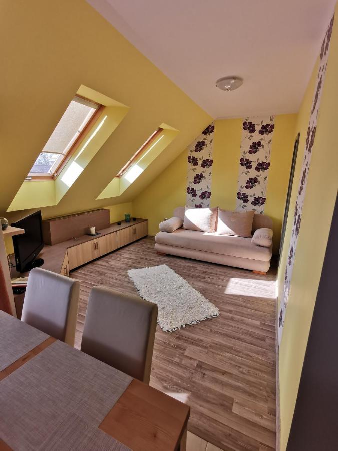Szabo Apartman Sárvár المظهر الخارجي الصورة