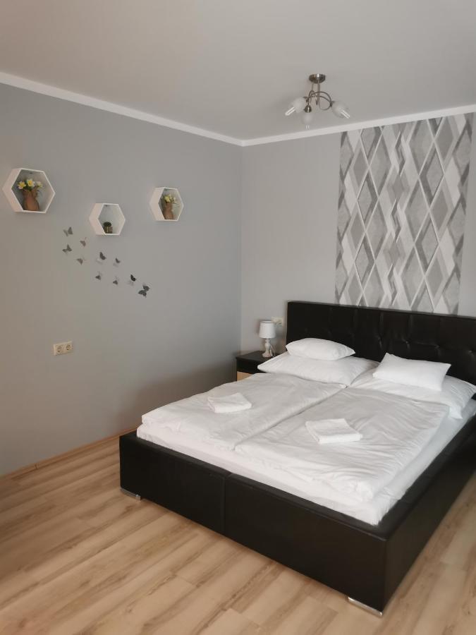Szabo Apartman Sárvár المظهر الخارجي الصورة